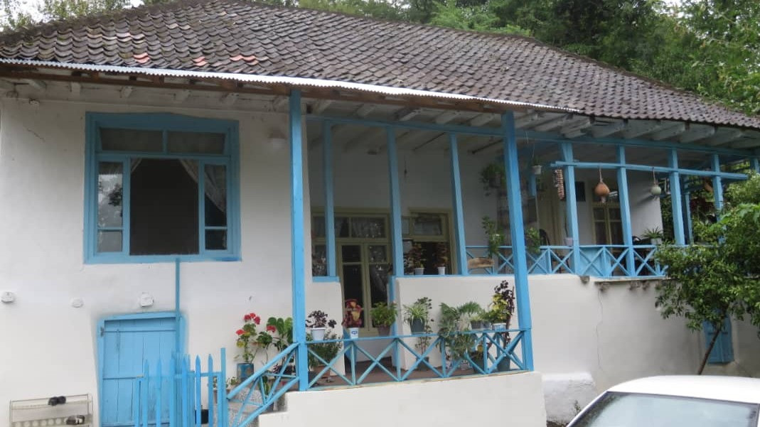 اقامتگاه بوم گردی بام های سفالی تالش