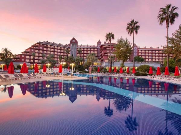 هتل آی سی سانتای فامیلی بلک آنتالیا هتل آی سی سانتای فامیلی بلک آنتالیا