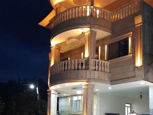 آپارتمان گلبانو طبقه دوم شیرگاه آپارتمان گلبانو طبقه دوم شیرگاه