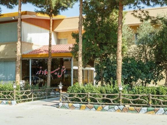 مجتمع گردشگری میلاد نور یزد مجتمع گردشگری میلاد نور یزد