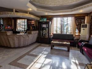 پذیرش هتل پدیدار خزر رودسر پذیرش هتل پدیدار خزر رودسر