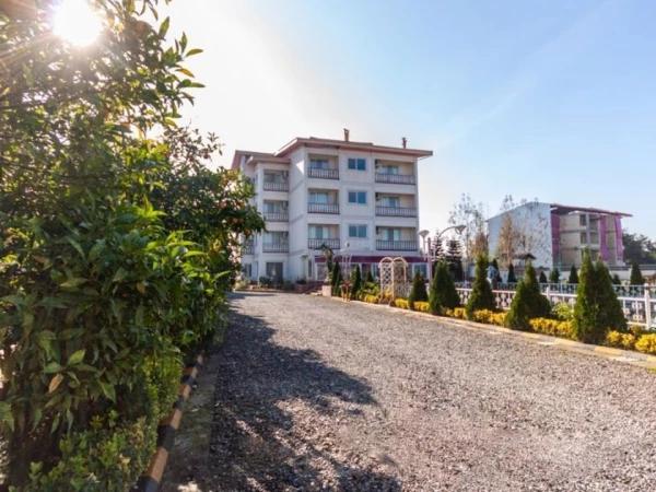 نمای بیرونی هتل پدیدار خزر رودسر نمای بیرونی هتل پدیدار خزر رودسر