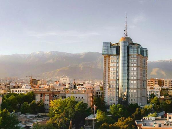 نمای بیرونی هتل برج سفید تهران نمای بیرونی هتل برج سفید تهران