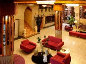 لابی هتل امیر تهران لابی هتل امیر تهران