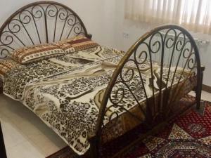 آپارتمان آتا واحد 1 رشت آپارتمان آتا واحد 1 رشت