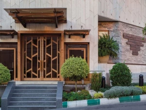 ورودی  هتل اسکان الوند تهران