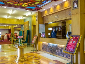 لابی  هتل آبان مشهد