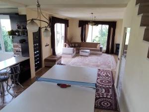 ویلا باغ با استخر آبگرم آستارا ویلا باغ با استخر آبگرم آستارا