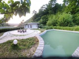 ویلا یک خوابه استخردار سپیدار سوادکوه ویلا یک خوابه استخردار سپیدار سوادکوه