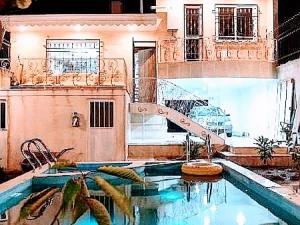 ویلا دو خوابه استخردار بندر انزلی ویلا دو خوابه استخردار بندر انزلی