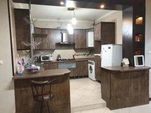 آپارتمان دو خوابه ویو باغ شیراز آپارتمان دو خوابه ویو باغ شیراز