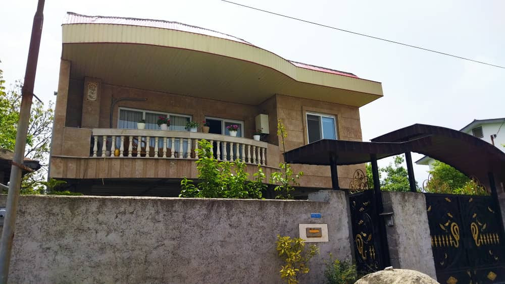 آپارتمان 160 متری طبقه اول رامسر 