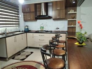 آپارتمان یک خوابه 95 متری نمک آبرود آپارتمان یک خوابه 95 متری نمک آبرود