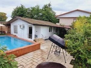 ویلا استخردار باران زیباکنار ویلا استخردار باران زیباکنار