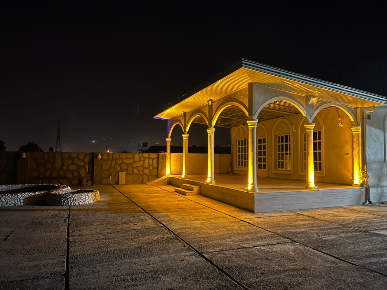 ویلا دو خوابه استخردار بهشهر