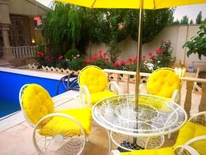 ویلا دو خوابه استخردار چهارباغ ویلا دو خوابه استخردار چهارباغ