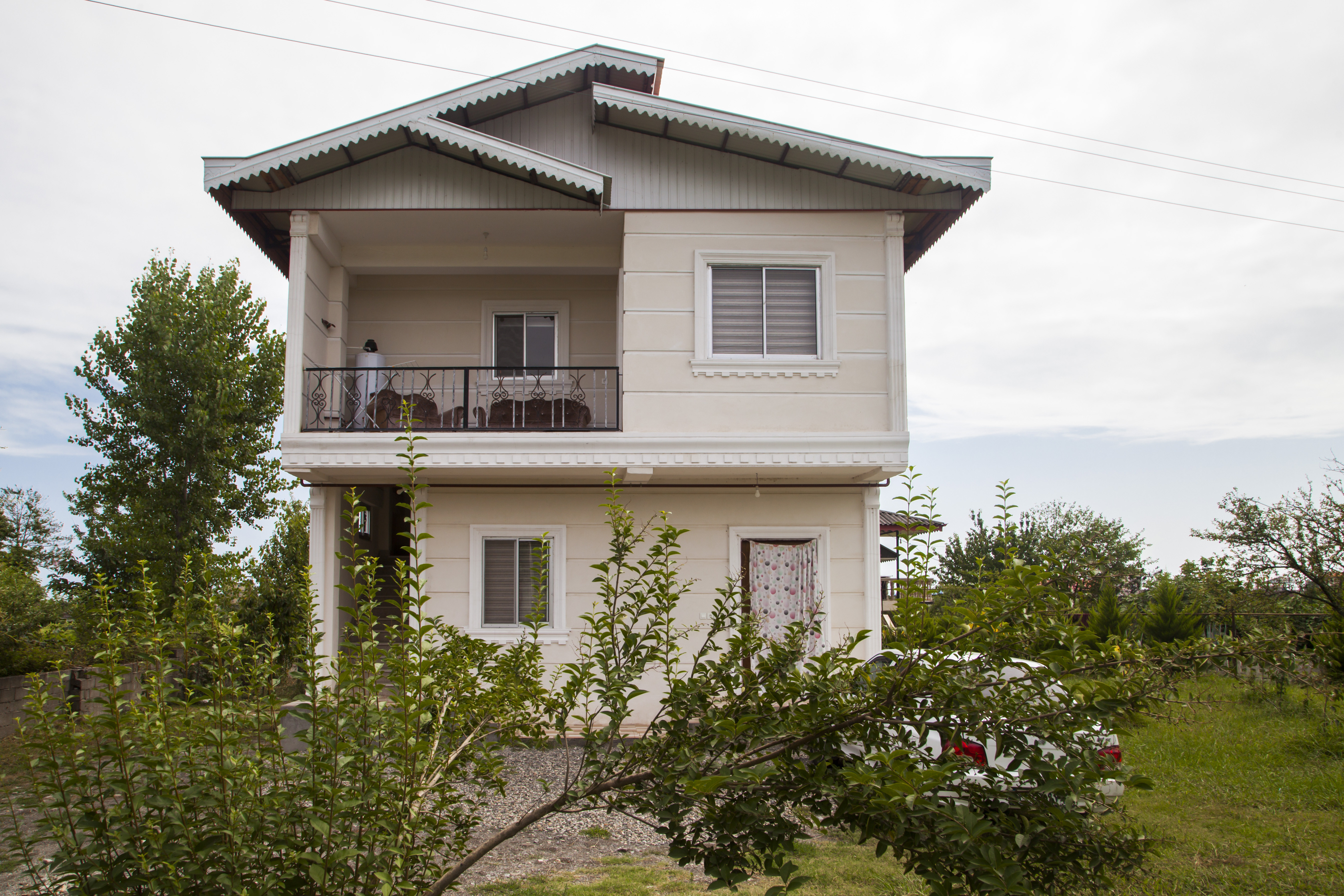 آپارتمان واحد2 خانه مسافر شهریار تالش 