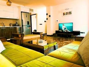 آپارتمان شیخ صدوق طبقه دوم اصفهان آپارتمان شیخ صدوق طبقه دوم اصفهان