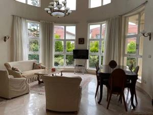 ویلا دوبلکس قصر دریا محمود آباد ویلا دوبلکس قصر دریا محمود آباد