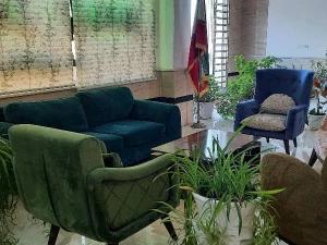 هتل آپارتمان پارسا کلاردشت هتل آپارتمان پارسا کلاردشت