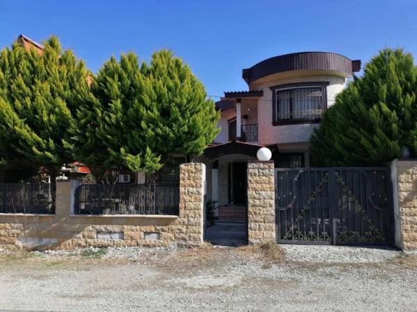 ویلا دوبلکس سه خوابه کاج چالوس ویلا دوبلکس سه خوابه کاج چالوس