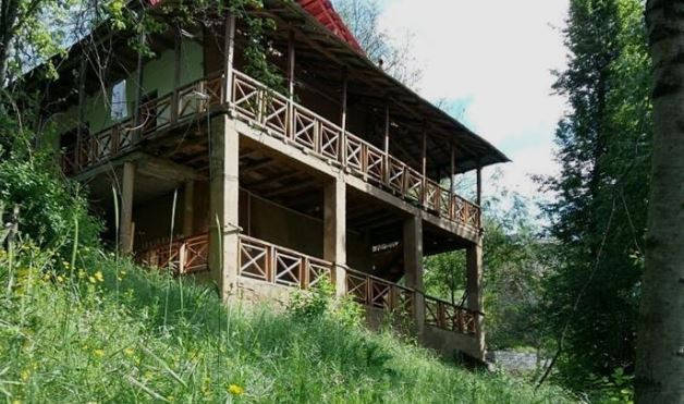 اقامتگاه بوم گردی چام و چاشت تنکابن