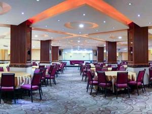 رستوران هتل بزرگ تهران رستوران هتل بزرگ تهران