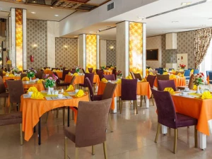 رستوران  هتل خورشید تابان مشهد