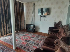ویلا مورکان باغ بهادران ویلا مورکان باغ بهادران