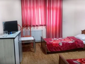 هتل پردیس آذر شهر هتل پردیس آذر شهر