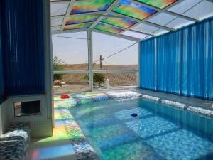 ویلا خانه رنگی طرقبه ویلا خانه رنگی طرقبه