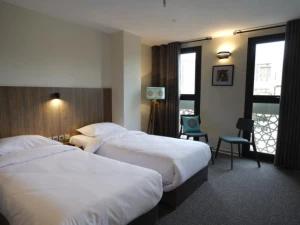 هتل کاربات اصفهان هتل کاربات اصفهان