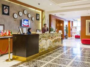 لابی هتل نگین پاسارگاد مشهد لابی هتل نگین پاسارگاد مشهد