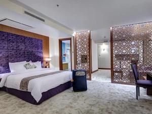 هتل نگین پاسارگاد مشهد هتل نگین پاسارگاد مشهد