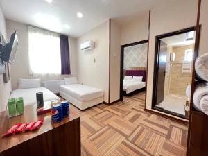 هتل قصر نادری قم هتل قصر نادری قم