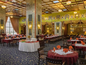 رستوران  هتل پارس کرمان