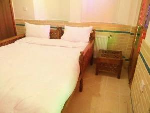 هتل سنتی انار نائین هتل سنتی انار نائین