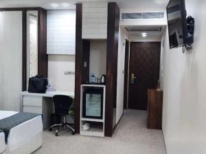 هتل مهربد فیروزه میبد هتل مهربد فیروزه میبد