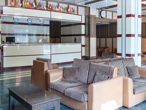 لابی هتل بهشت قشم لابی هتل بهشت قشم