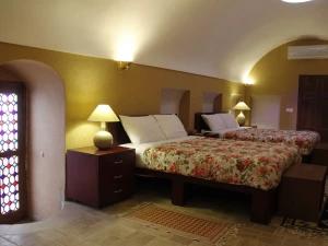 اقامتگاه بوم گردی خانه سه نیک یزد اقامتگاه بوم گردی خانه سه نیک یزد