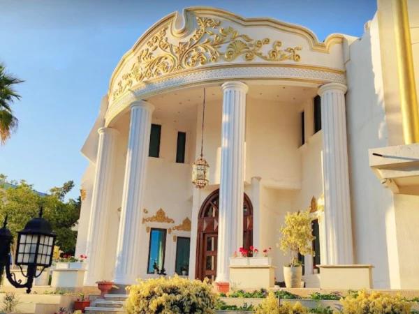 نمای بیرونی هتل ریان قائم کیش نمای بیرونی هتل ریان قائم کیش