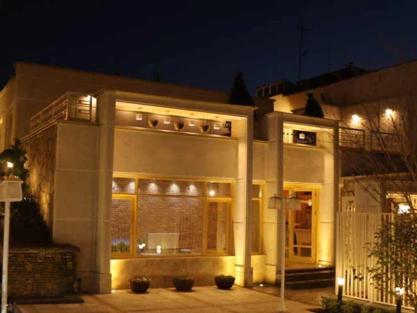 اقامتگاه سنتی تلفنخانه سامان اقامتگاه سنتی تلفنخانه سامان