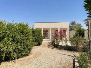 اقامتگاه بوم گردی دمیت آبپخش اقامتگاه بوم گردی دمیت آبپخش