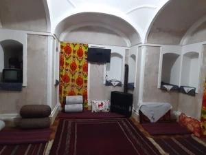 اقامتگاه بوم گردی خانه عرفانی قائن اقامتگاه بوم گردی خانه عرفانی قائن