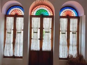 اقامتگاه بوم گردی دمیت آبپخش اقامتگاه بوم گردی دمیت آبپخش