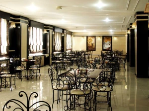 رستوران  هتل گواشیر کرمان