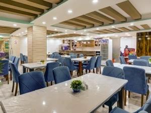 رستوران هتل رخسار قشم رستوران هتل رخسار قشم