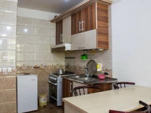 آپارتمان خانه کوروش واحد اول ماسال آپارتمان خانه کوروش واحد اول ماسال