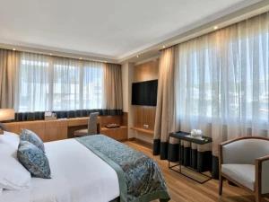 هتل دیوانی کراول آتن هتل دیوانی کراول آتن