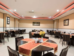 رستوران  هتل آساره تهران